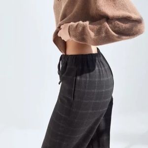 The Group by Babaton Jimmy Pant